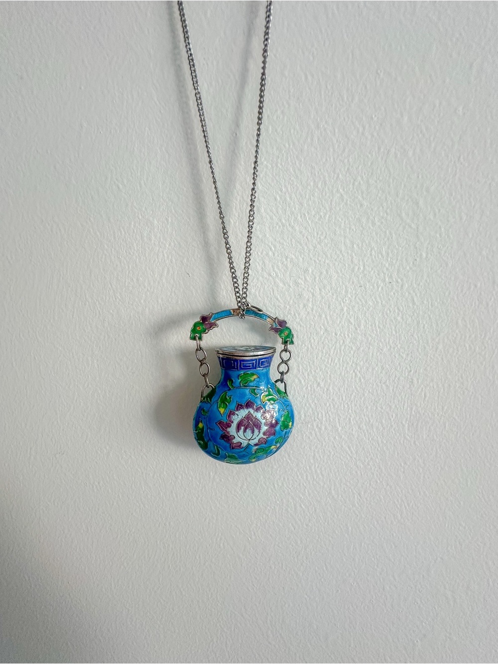 Vintage Cloisonné Enamel Snuff Bottle Pendant
